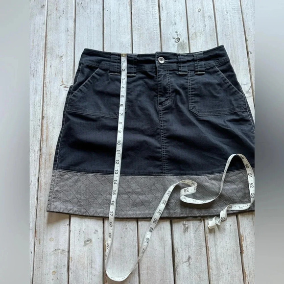 Aventura | a line | grey | blue | button fly | pocket | skirt | size 8 - Picture 3 of 11